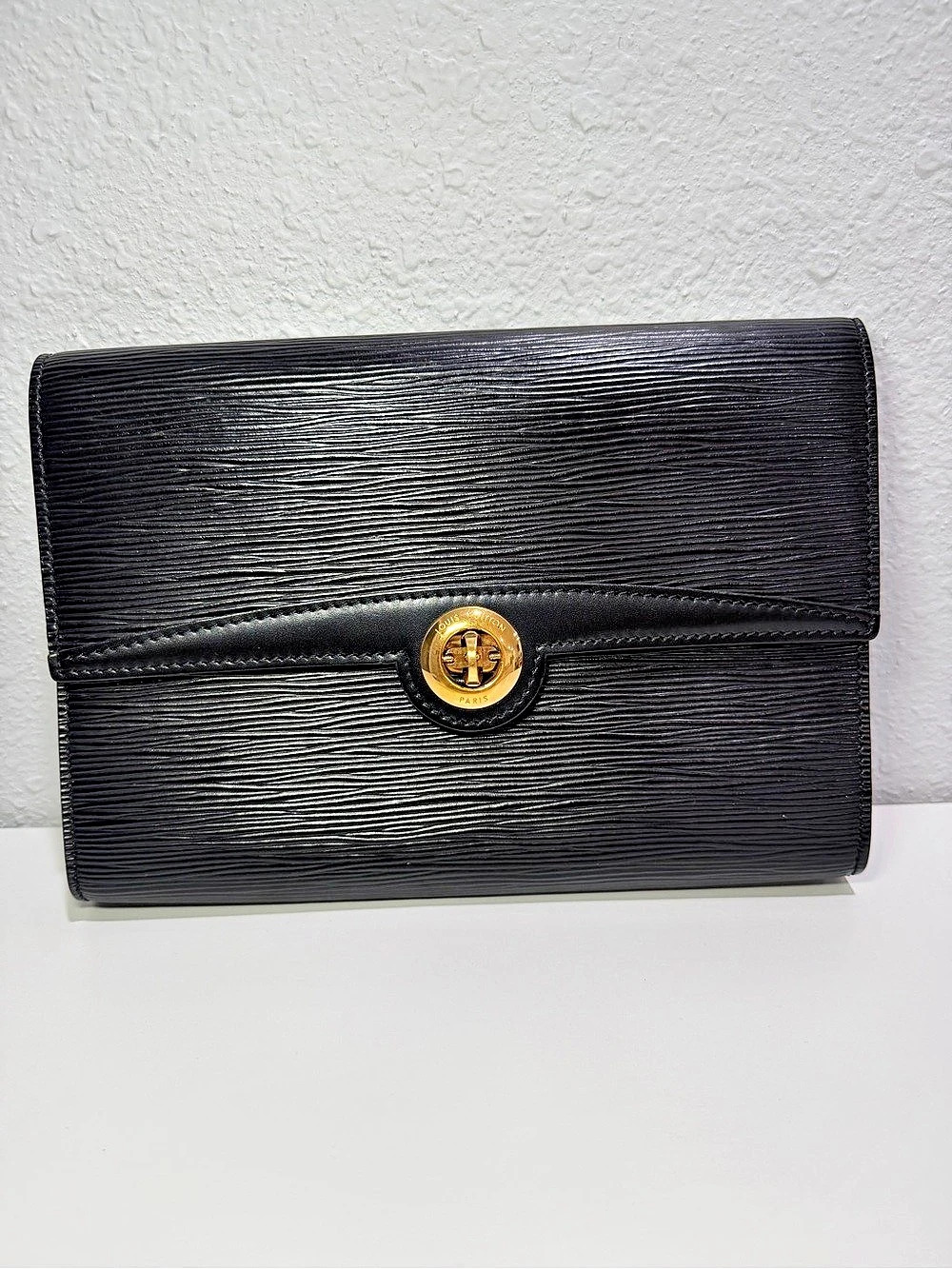 Louis Vuitton Arche Black Epi Leather shoulder Bag Gold Turn Lock Strap